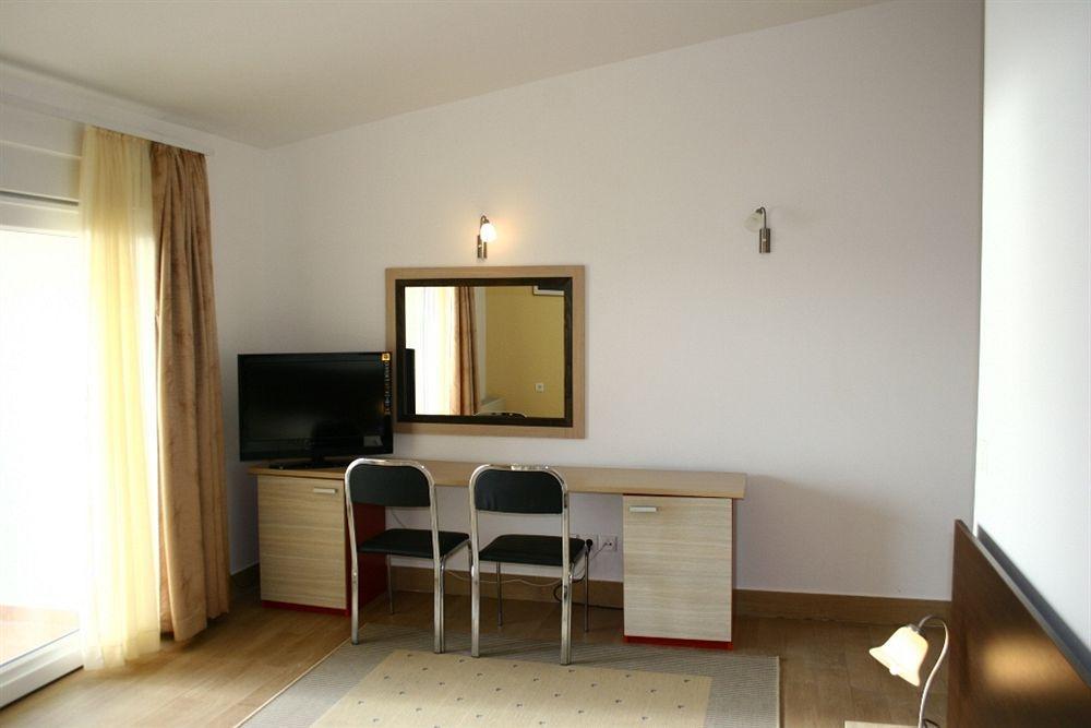 Pansion Epetium Hotell Stobreč Eksteriør bilde